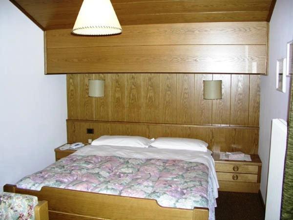 Hotel Garni Soreie Поца ди Фаса Стая снимка
