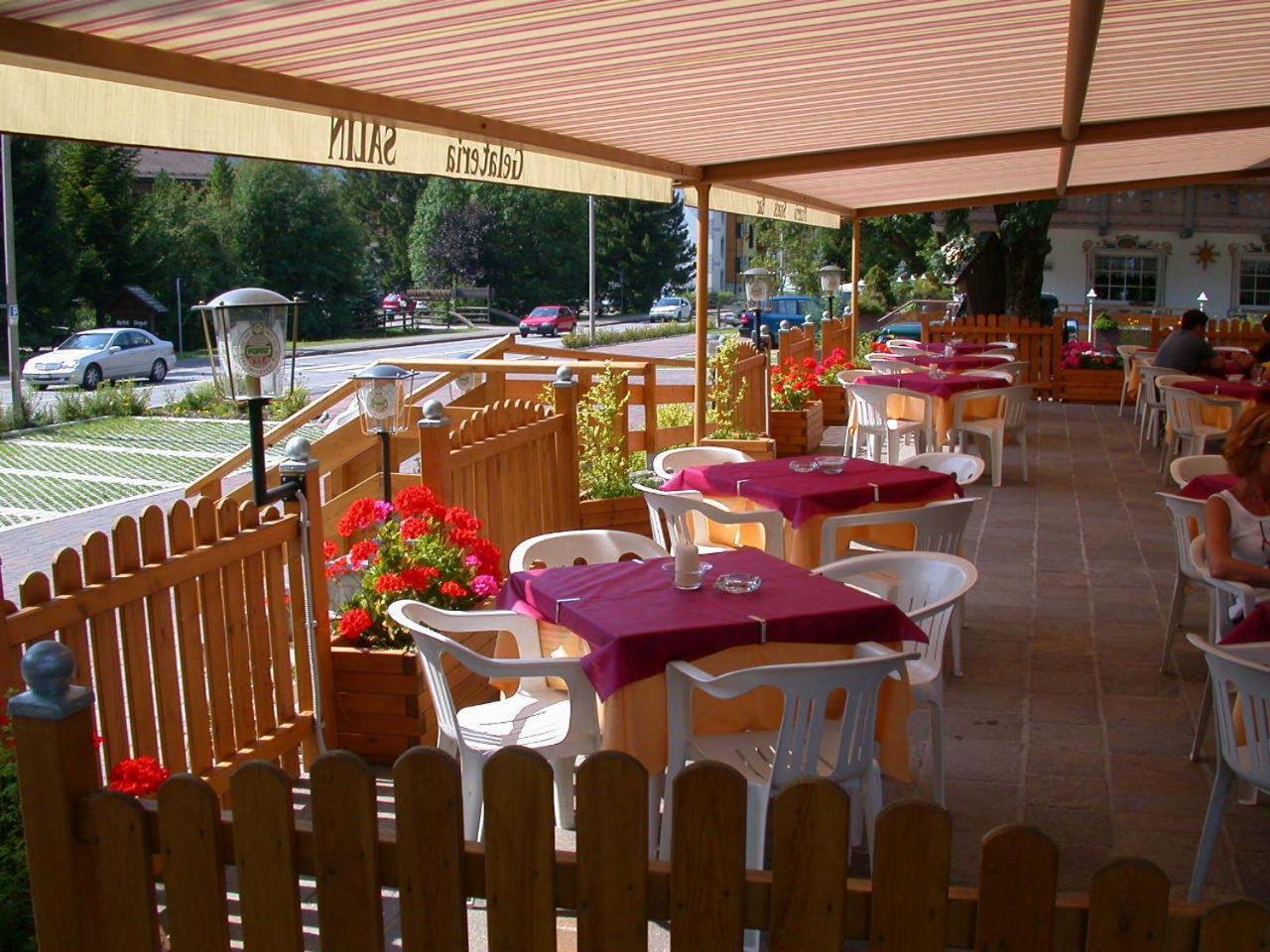 Hotel Garni Soreie Поца ди Фаса Екстериор снимка