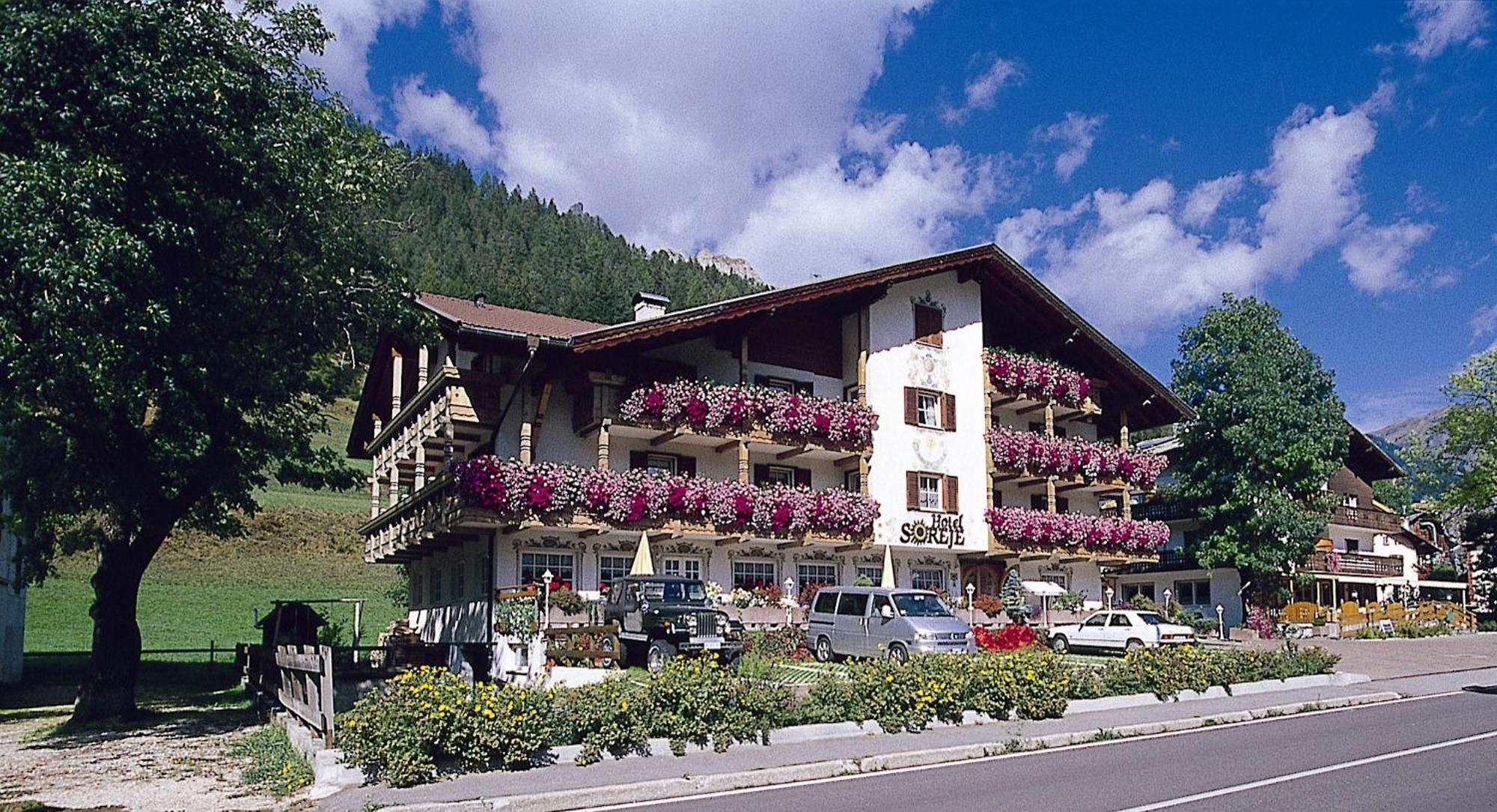 Hotel Garni Soreie Поца ди Фаса Екстериор снимка