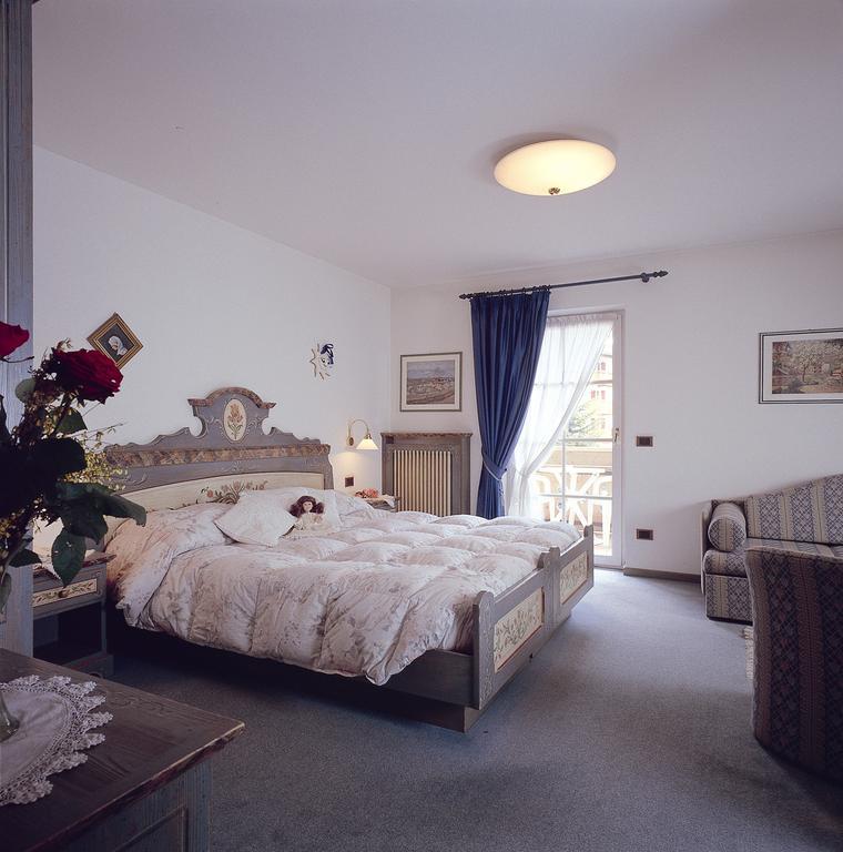 Hotel Garni Soreie Поца ди Фаса Екстериор снимка